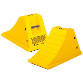 Checkers™ All-Terrain HD Wheel Chock with Flat Bottom Polyethylene 20-1/2