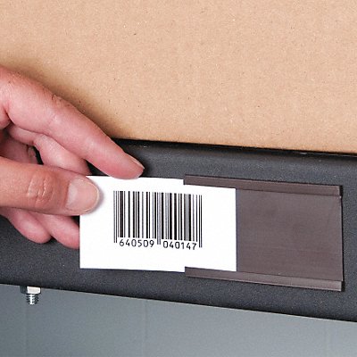 LblHldrRl Black Smooth C-Channel MPN:MC200