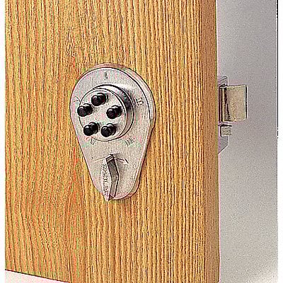 D0004 Deadlocking Spring Latch Satin Brass MPN:917-04